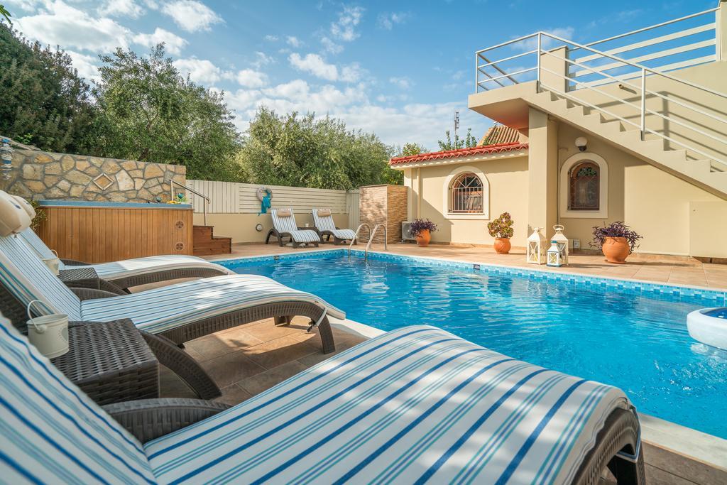 Fiorentinos Villa Tragáki Kültér fotó